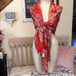 NWT Collection 18 “Red Rose” Paisley Print Scarf